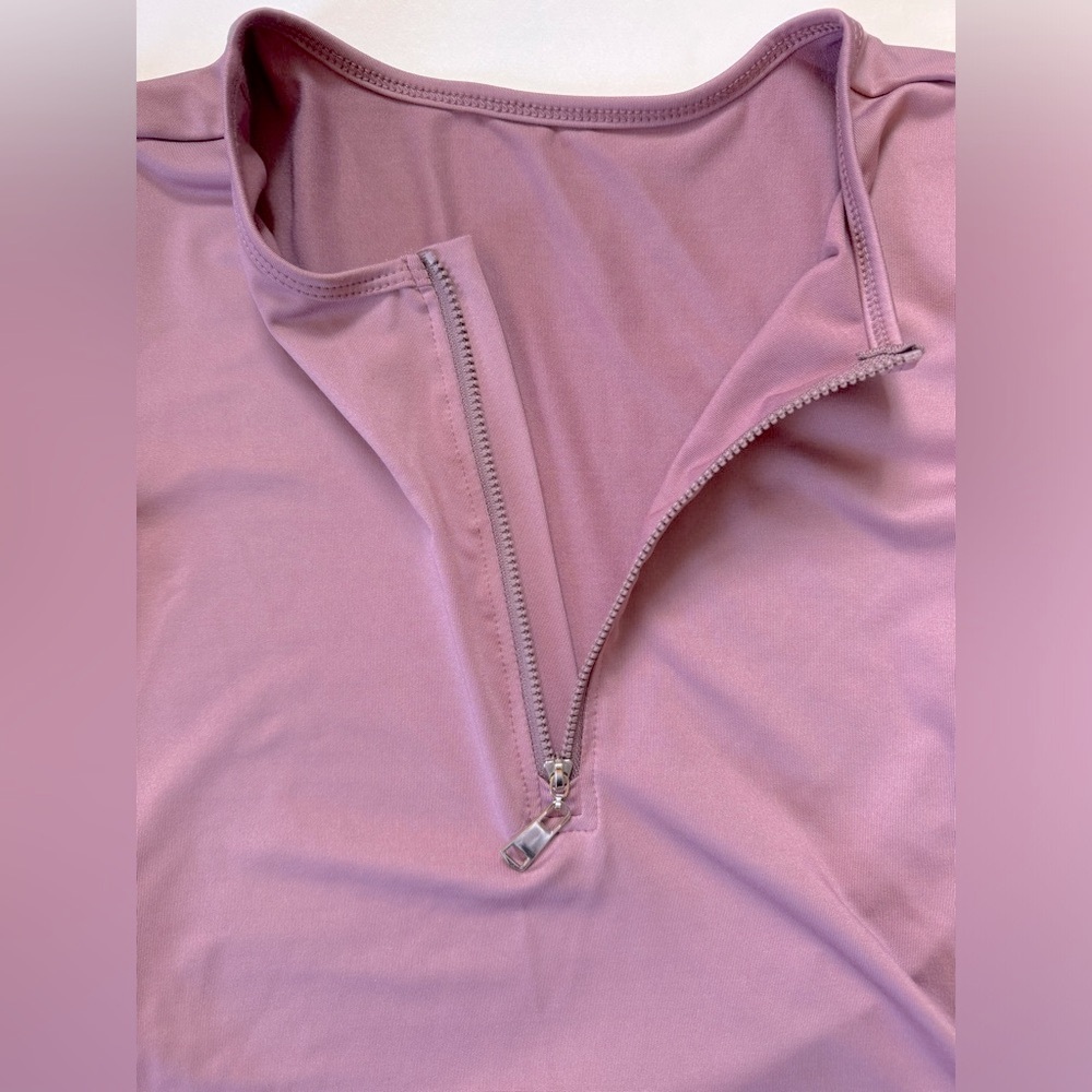 Pink Nylon Zip Up Top EUC Half Zip Short Sleeve Active Scuba Dri-Fit - Picture 4 of 8